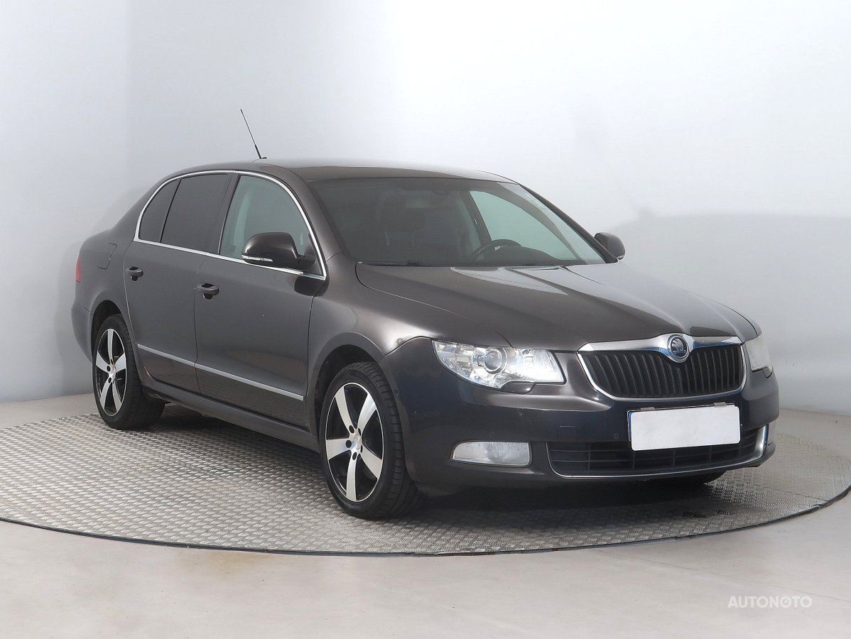 Škoda Superb, 2009 - celkový pohled
