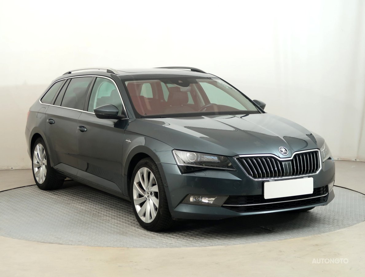 Škoda Superb, 2017 - celkový pohled