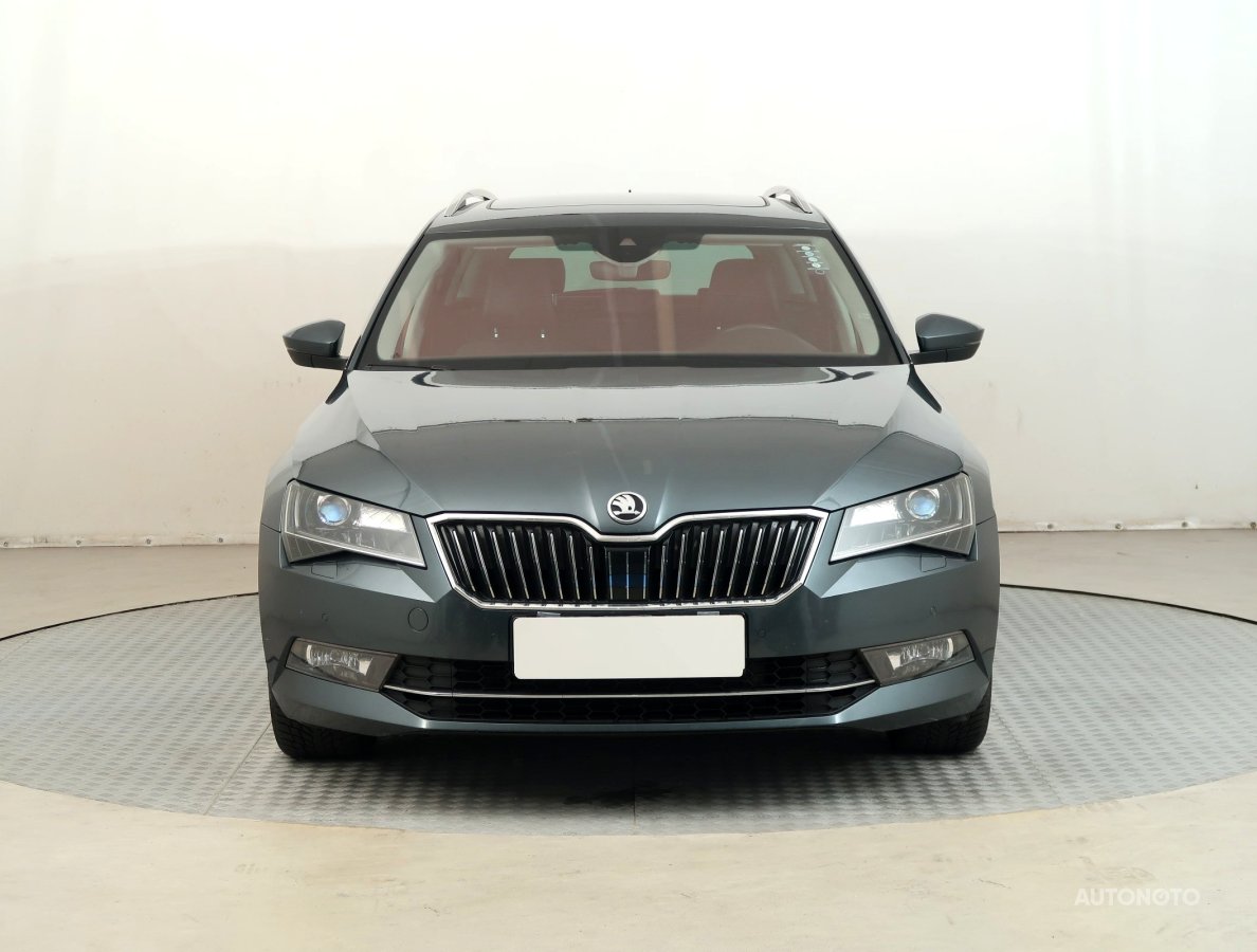 Škoda Superb, 2017 - pohled č. 2