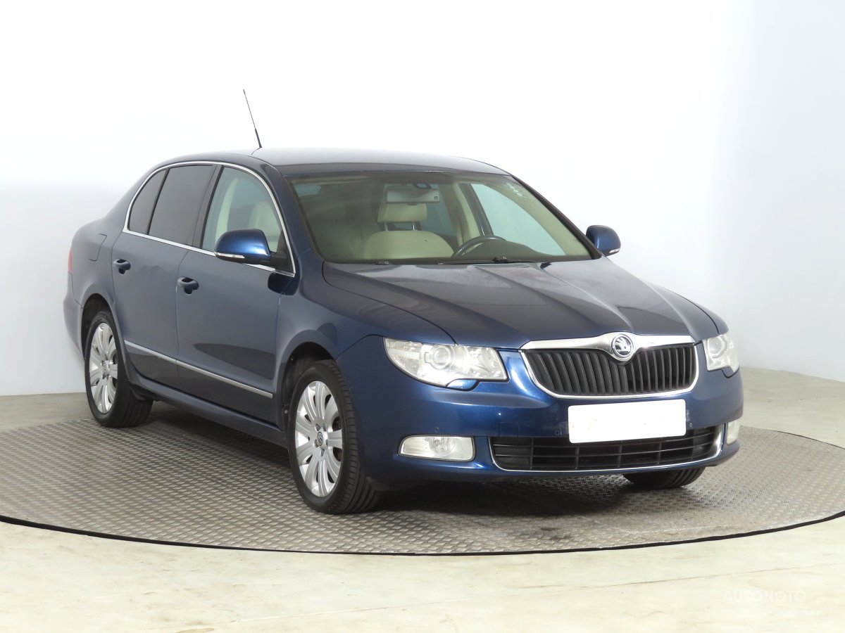 Škoda Superb, 2009 - celkový pohled