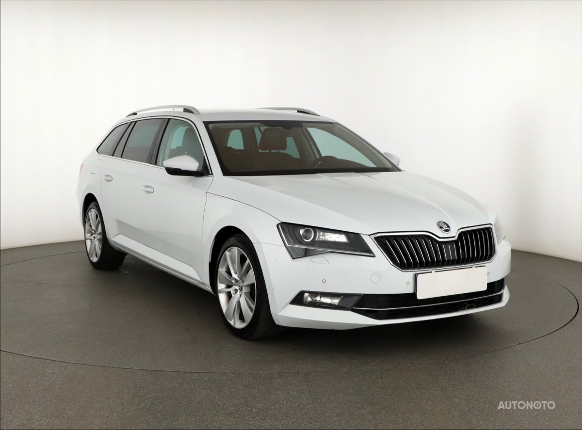 Škoda Superb, 2016 - celkový pohled