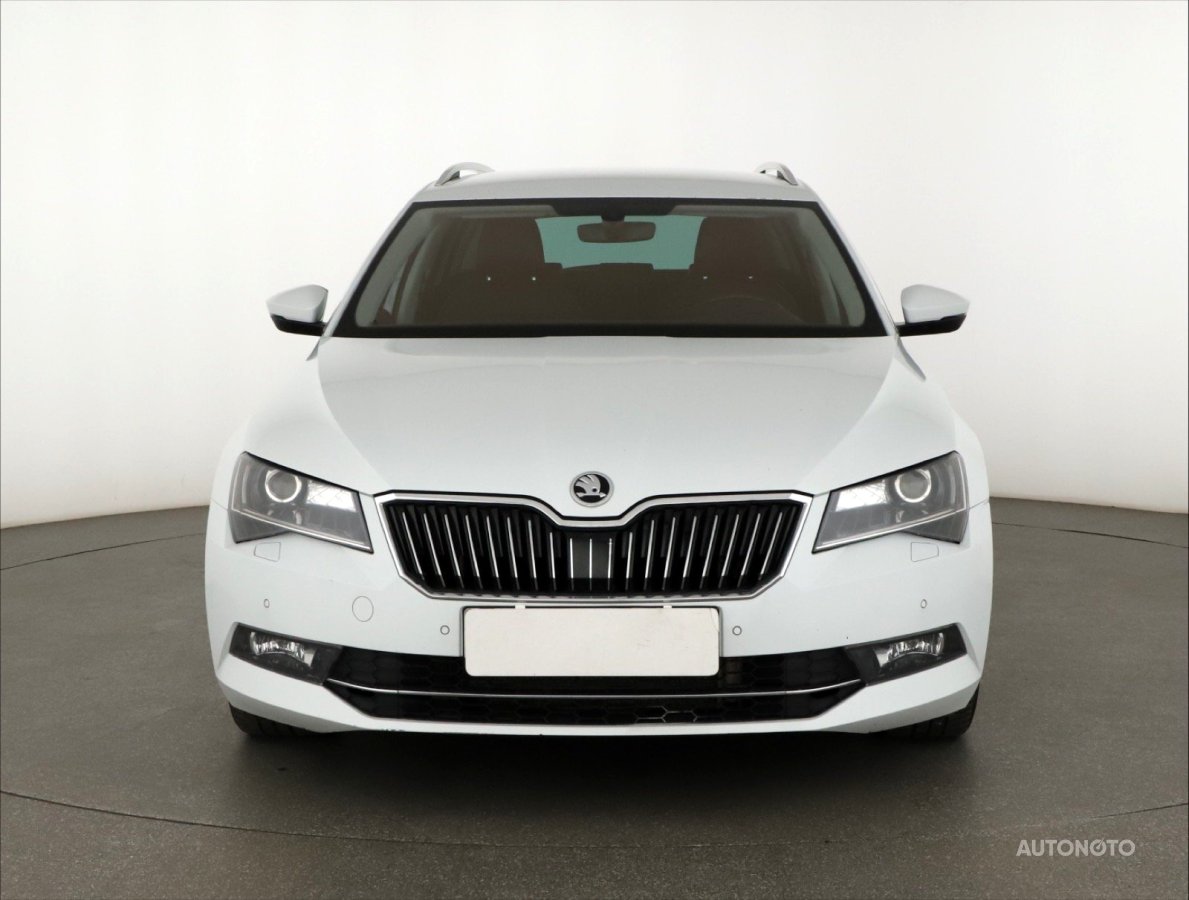 Škoda Superb, 2016 - pohled č. 2