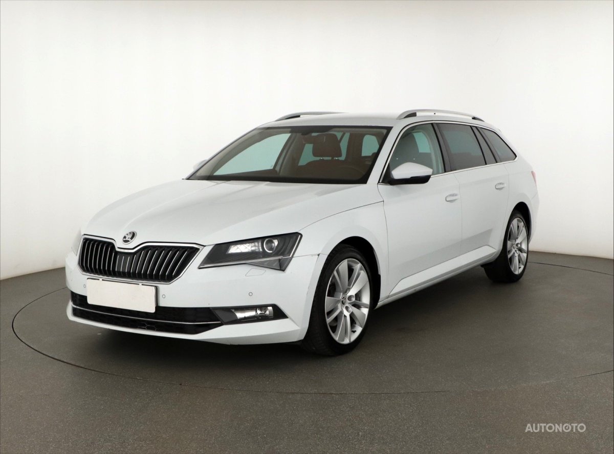 Škoda Superb, 2016 - pohled č. 3