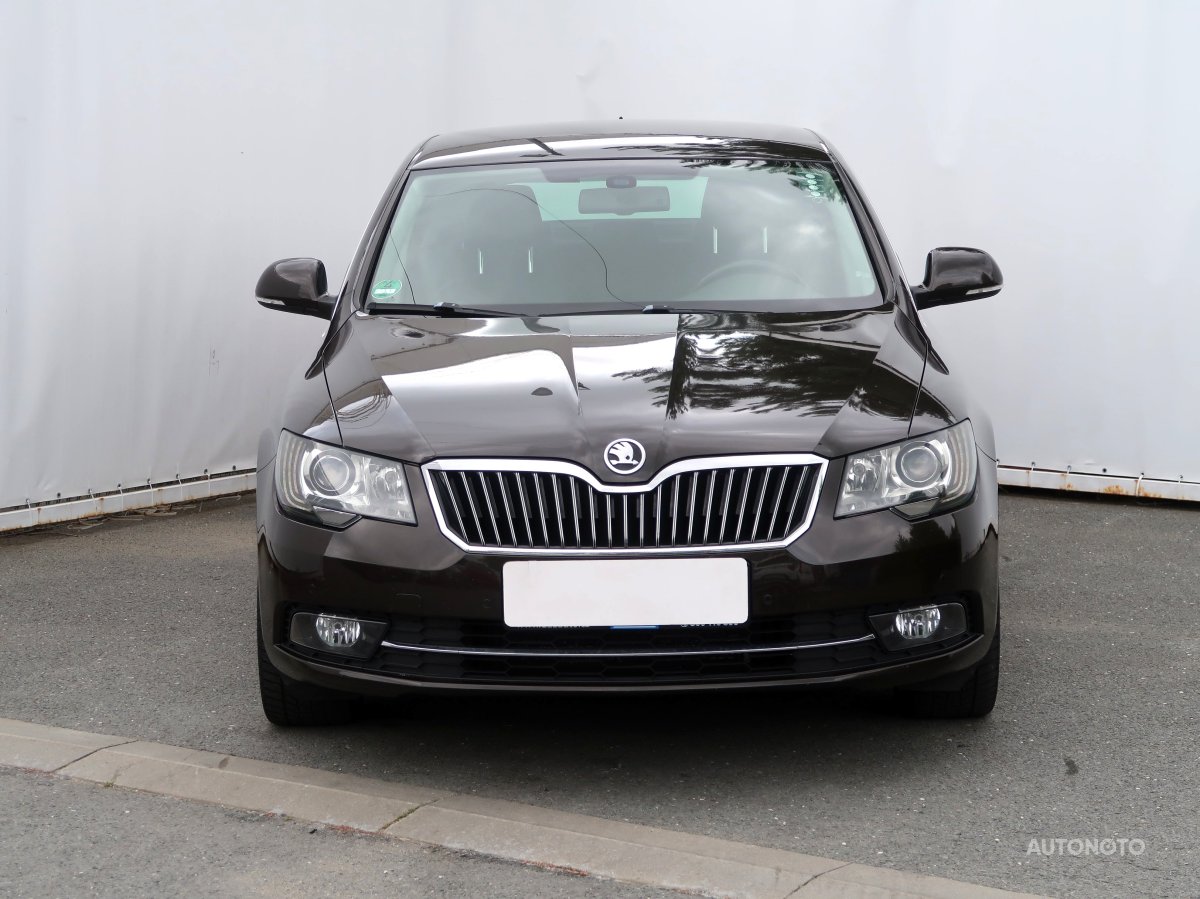 Škoda Superb, 2015 - pohled č. 2