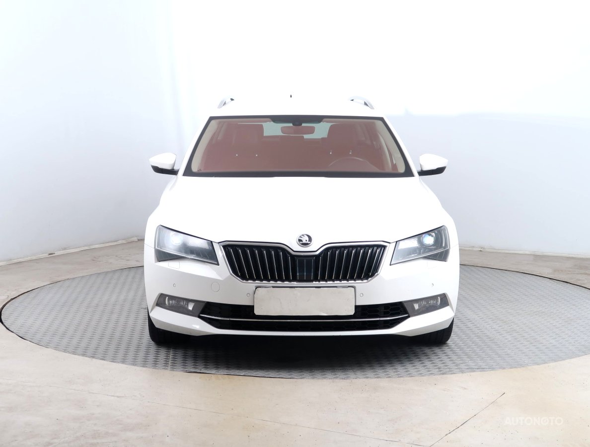 Škoda Superb, 2016 - pohled č. 2