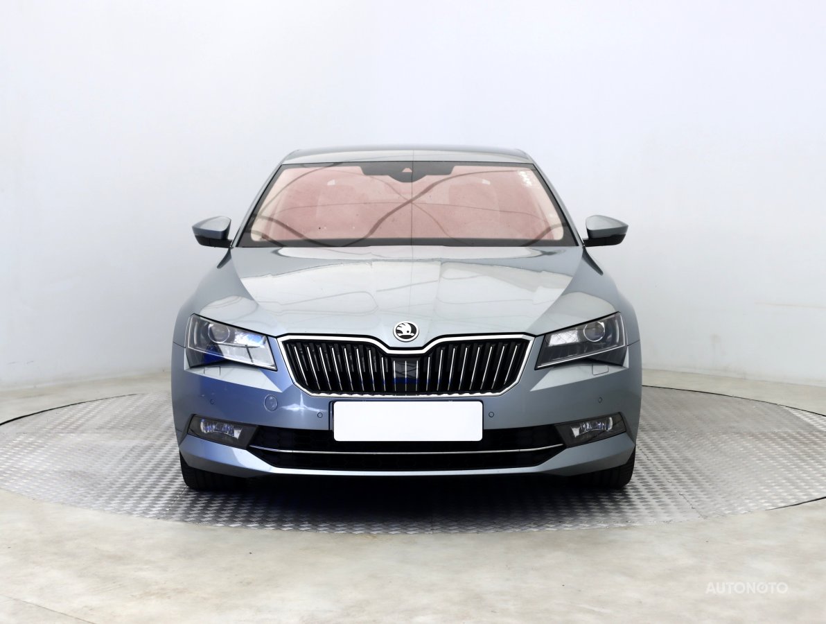 Škoda Superb, 2017 - pohled č. 2