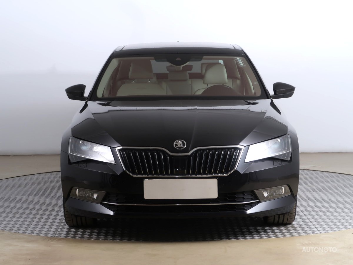 Škoda Superb, 2016 - pohled č. 2