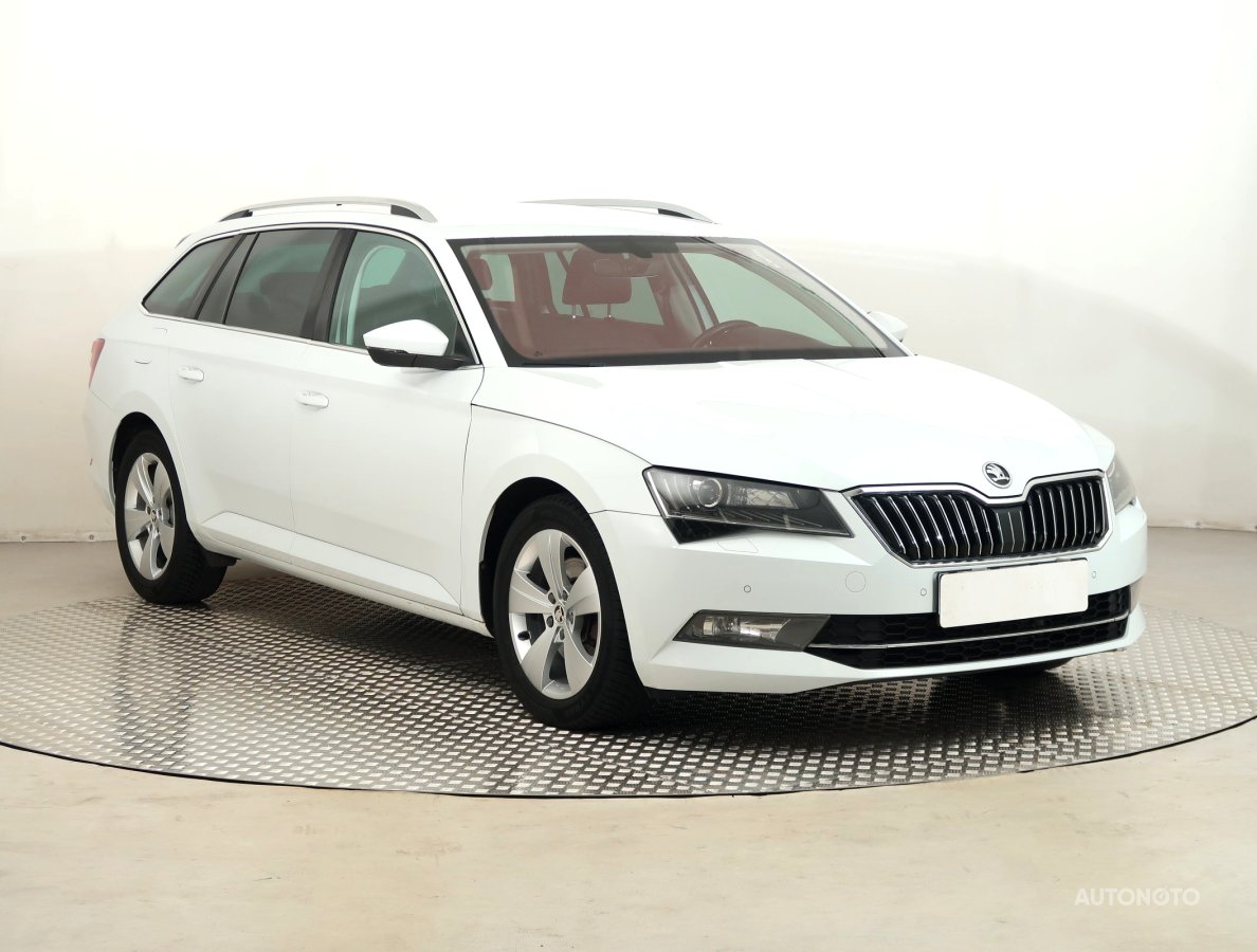 Škoda Superb, 2016 - celkový pohled