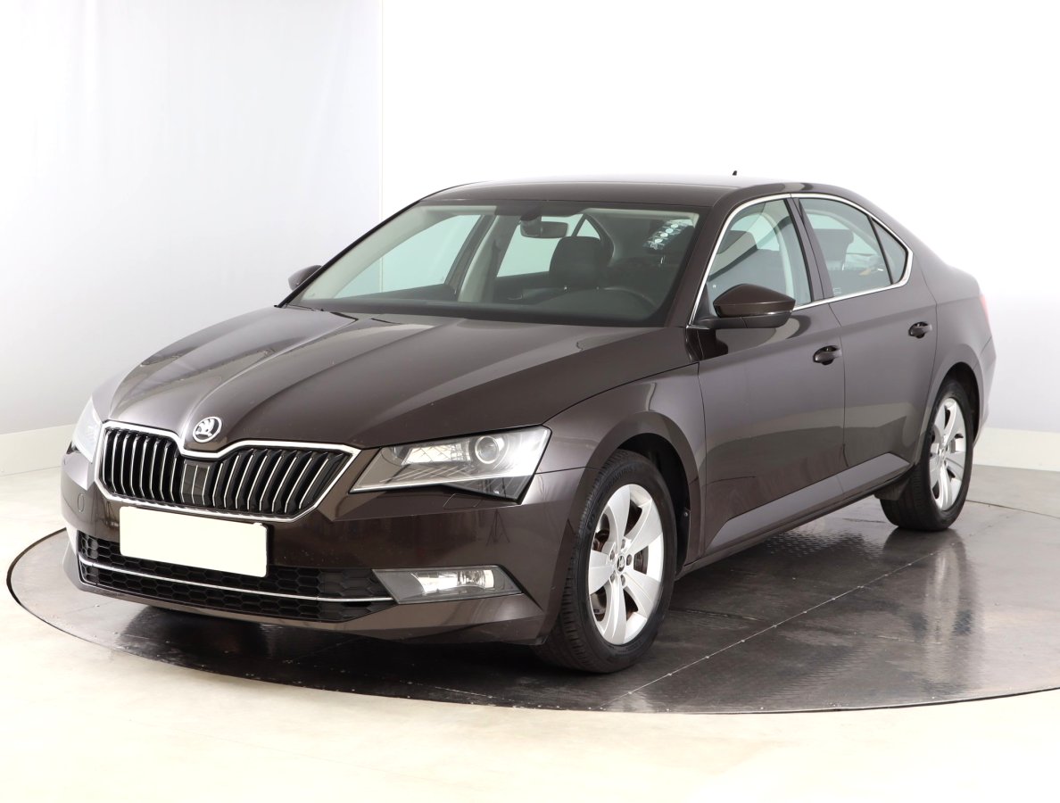 Škoda Superb, 2016 - pohled č. 3