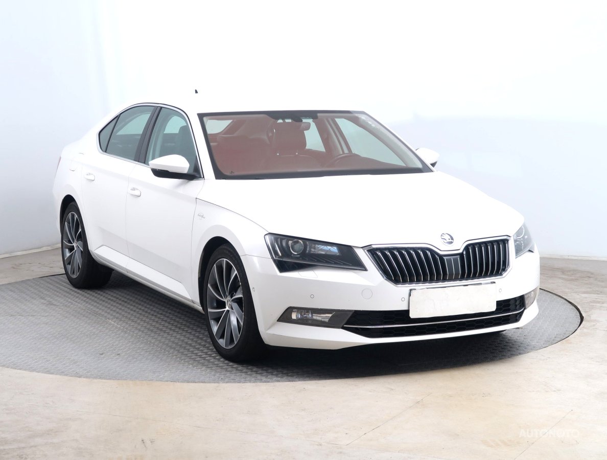 Škoda Superb, 2016 - celkový pohled