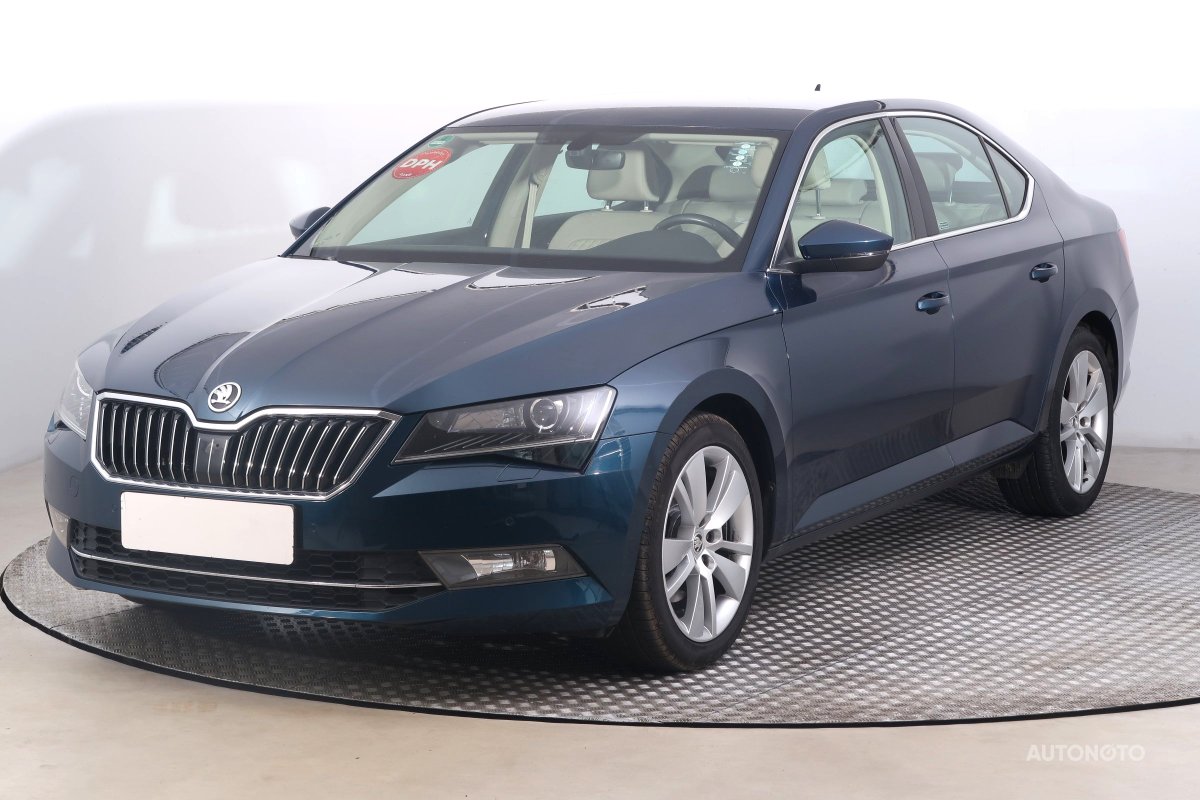 Škoda Superb, 2018 - pohled č. 3