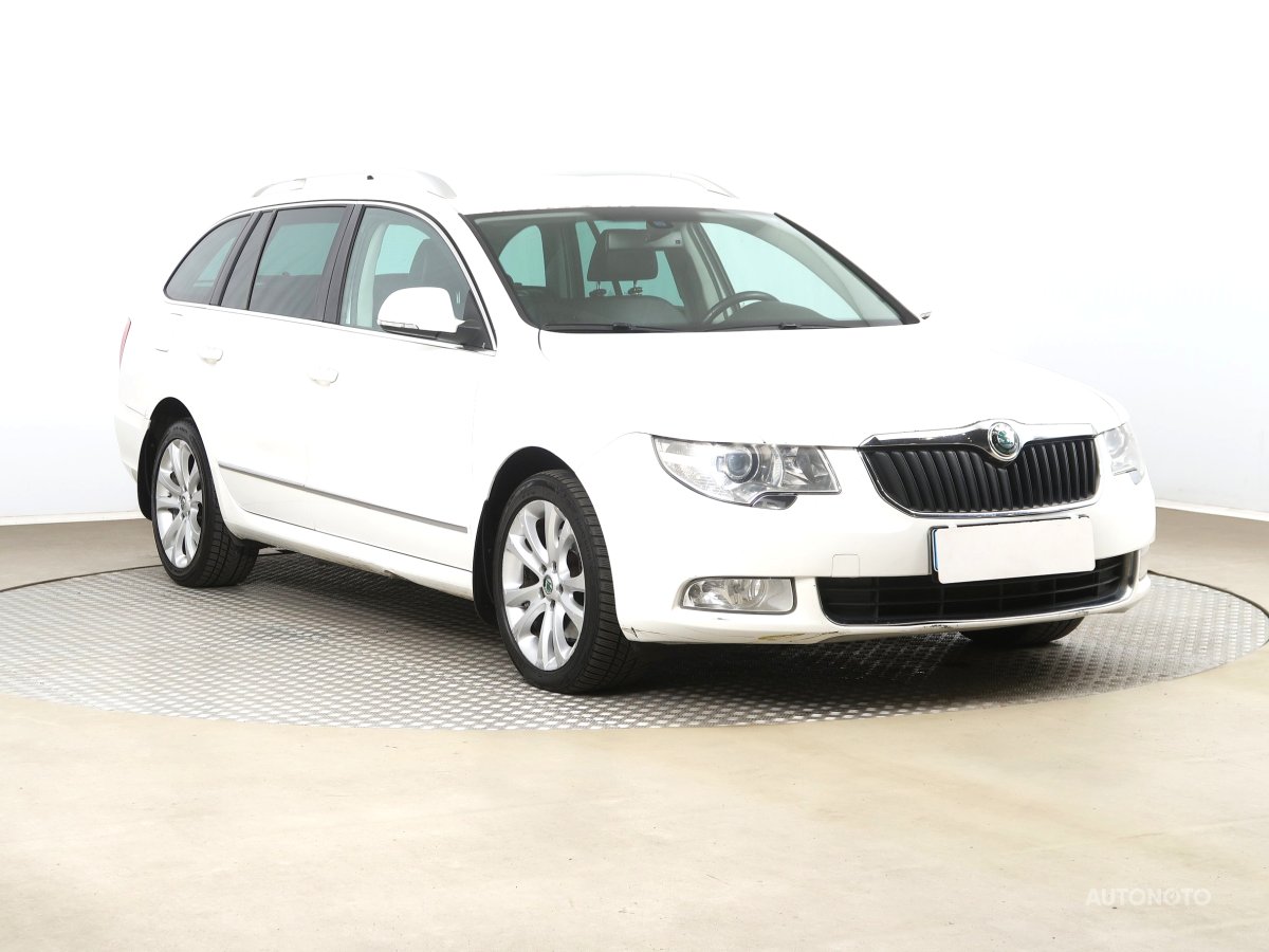 Škoda Superb, 2010 - celkový pohled