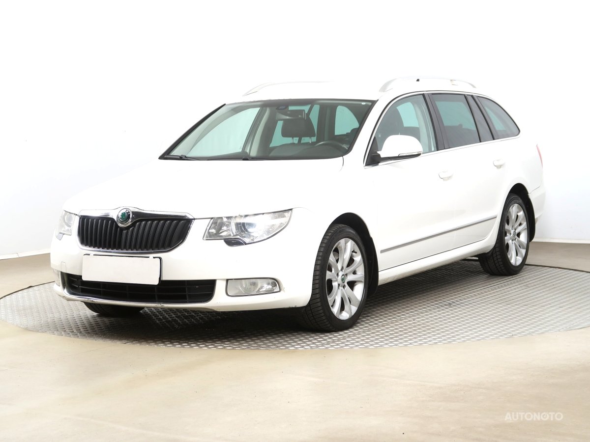 Škoda Superb, 2010 - pohled č. 3