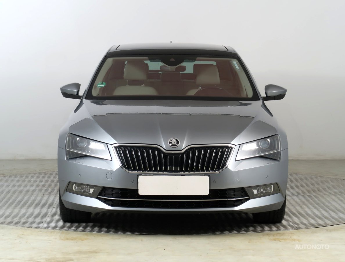 Škoda Superb, 2016 - pohled č. 2