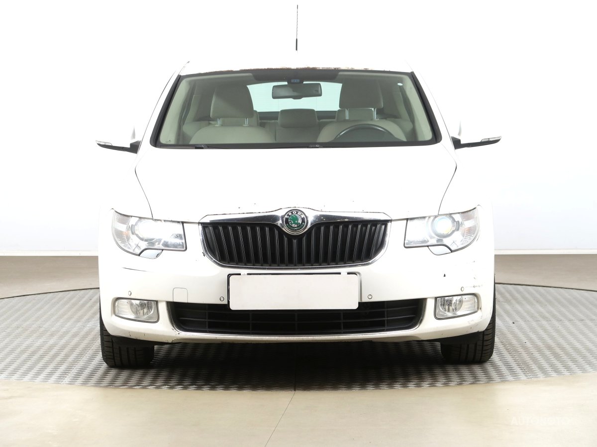 Škoda Superb, 2009 - pohled č. 2