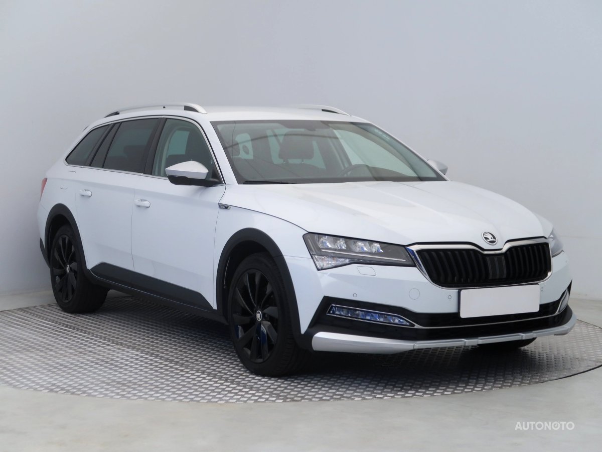 Škoda Superb, 2021 - celkový pohled