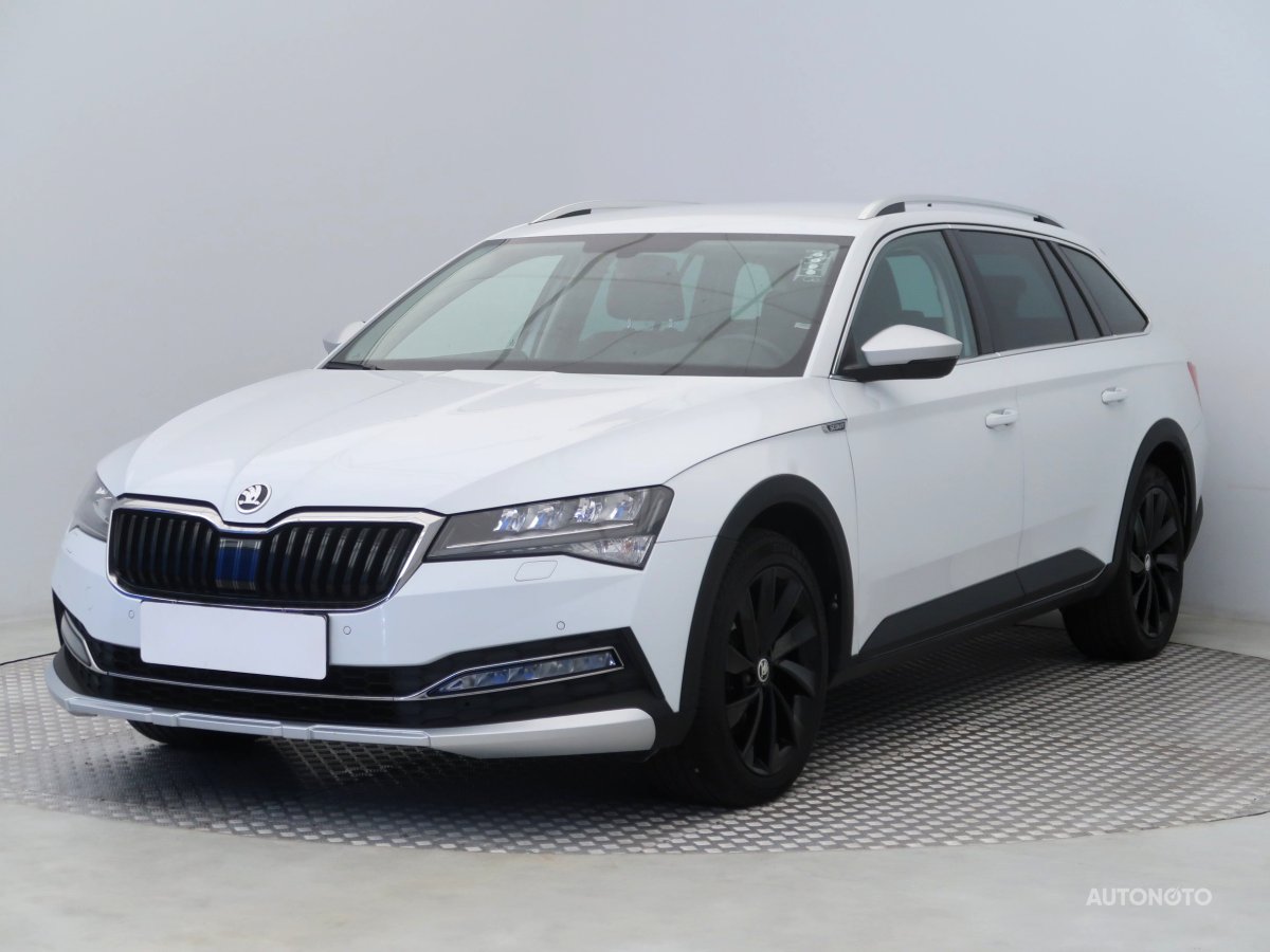 Škoda Superb, 2021 - pohled č. 3