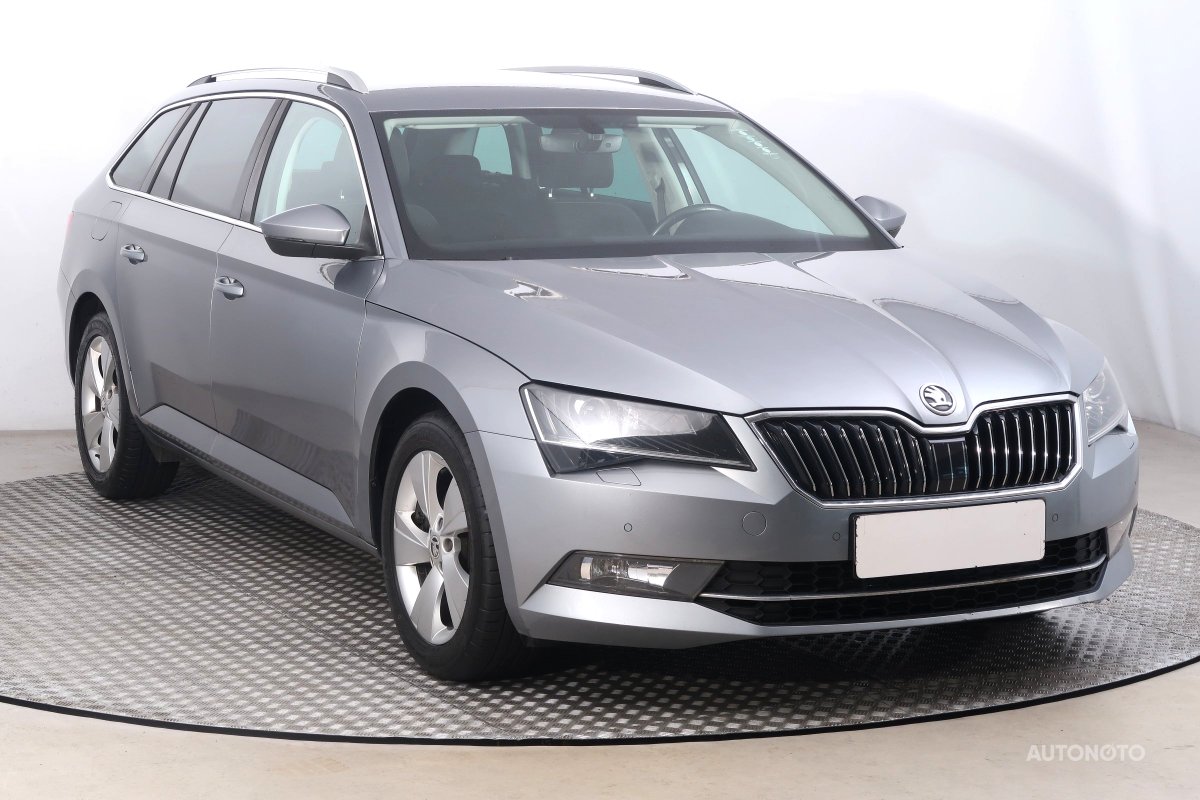 Škoda Superb, 2015 - celkový pohled