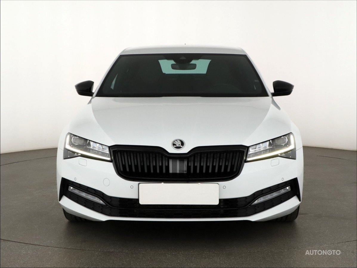 Škoda Superb, 2022 - pohled č. 2