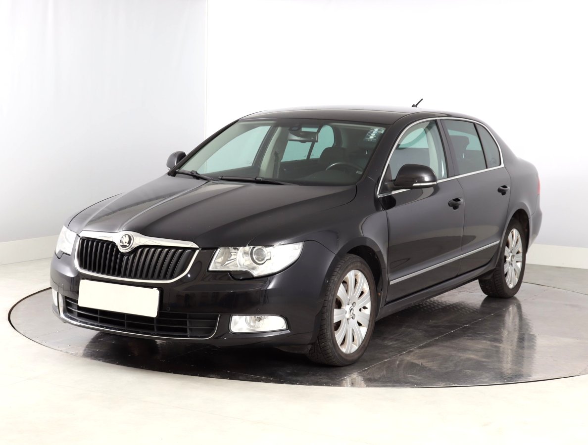 Škoda Superb, 2009 - pohled č. 3