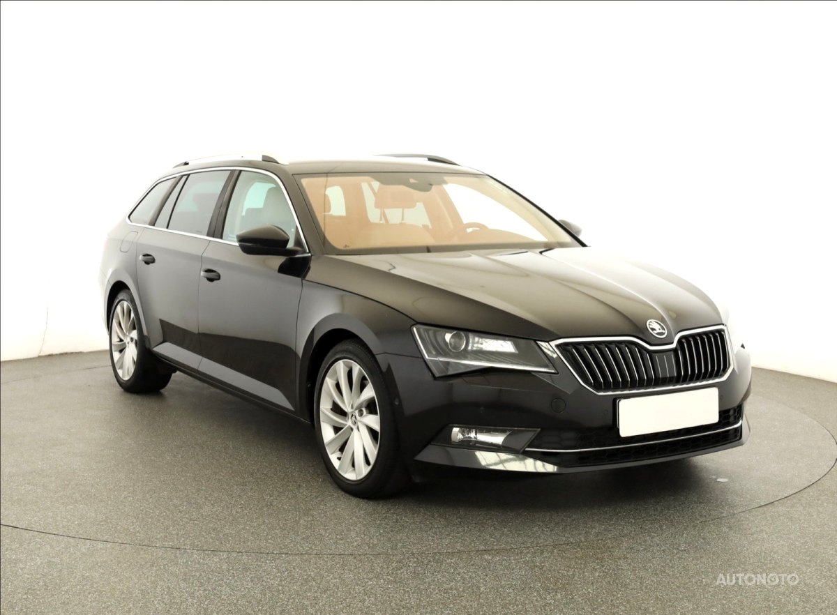 Škoda Superb, 2016 - celkový pohled