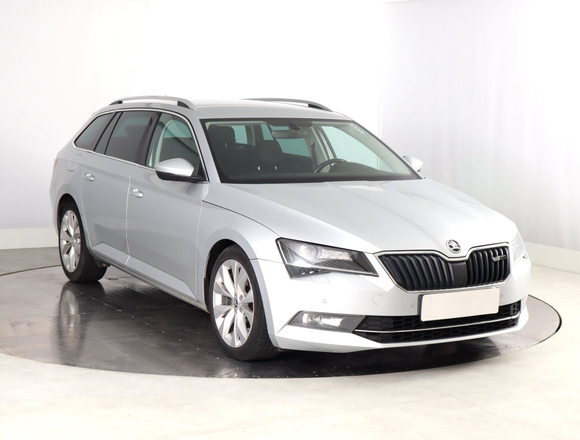 Škoda Superb, 2017 - celkový pohled