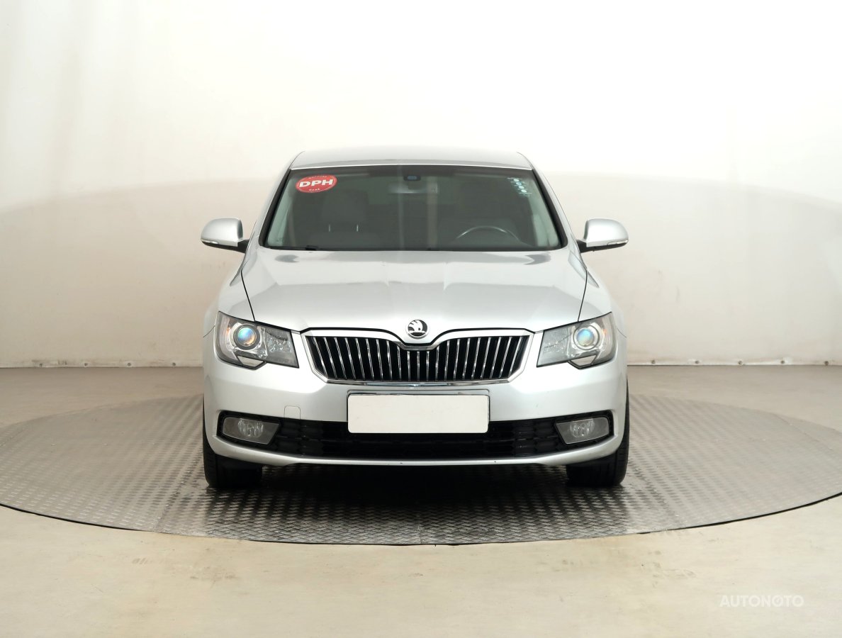 Škoda Superb, 2015 - pohled č. 2