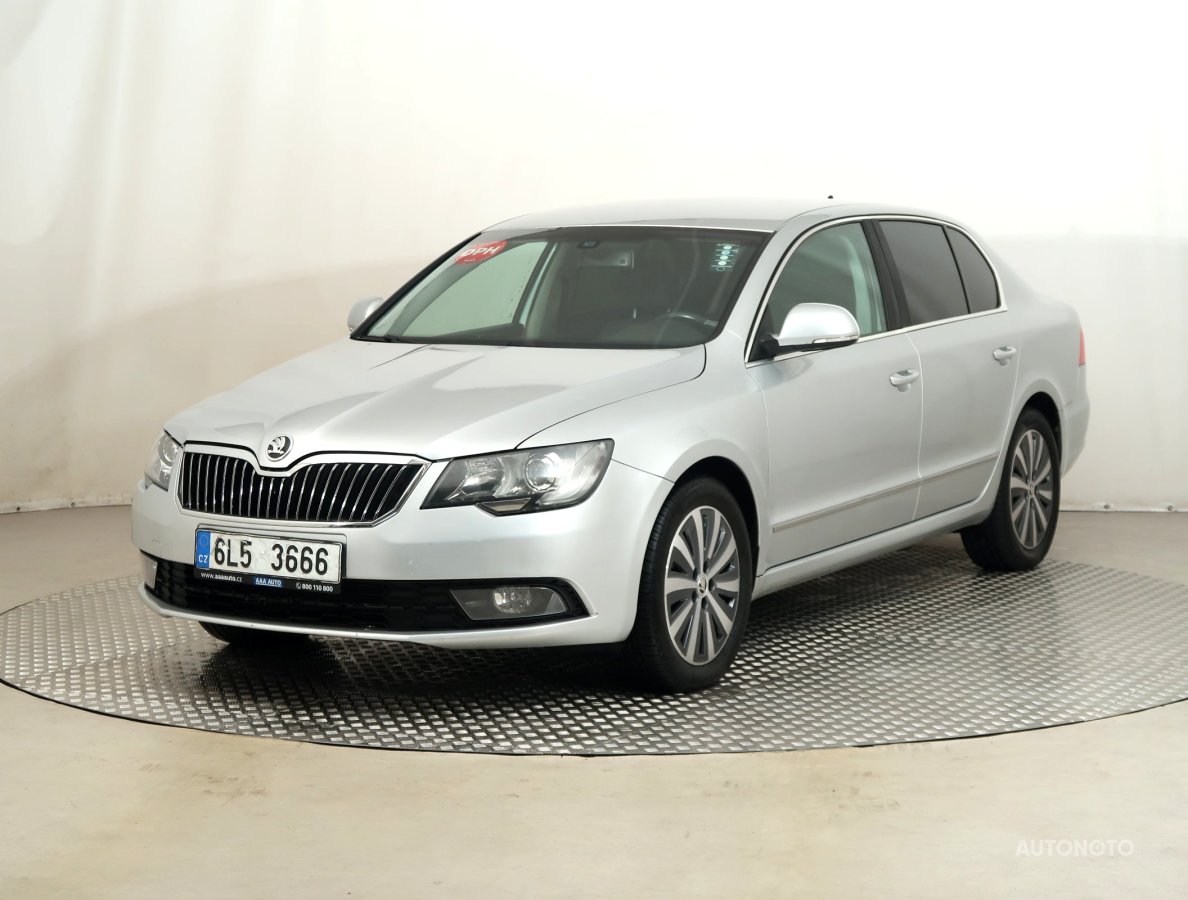 Škoda Superb, 2015 - pohled č. 3