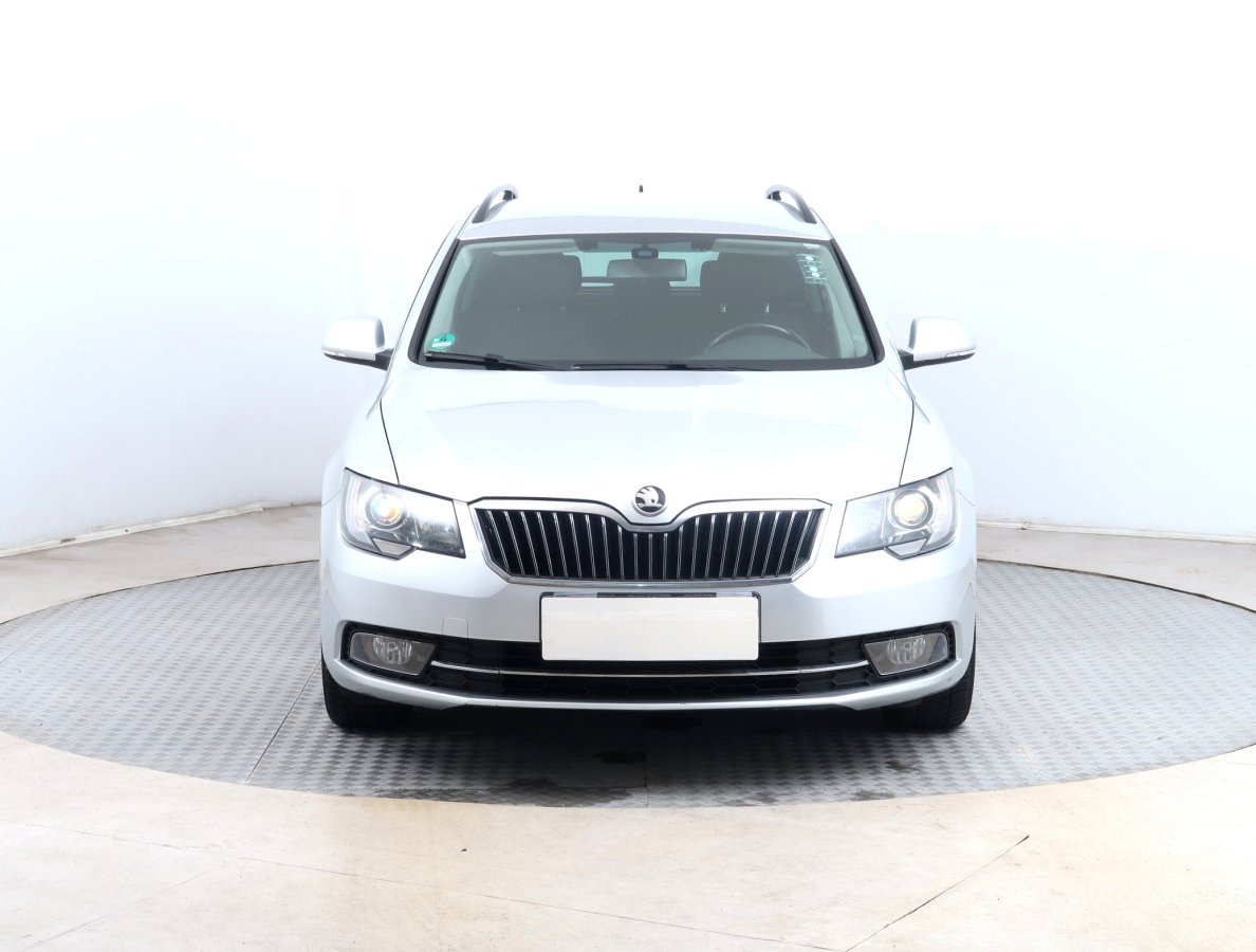Škoda Superb, 2015 - pohled č. 2