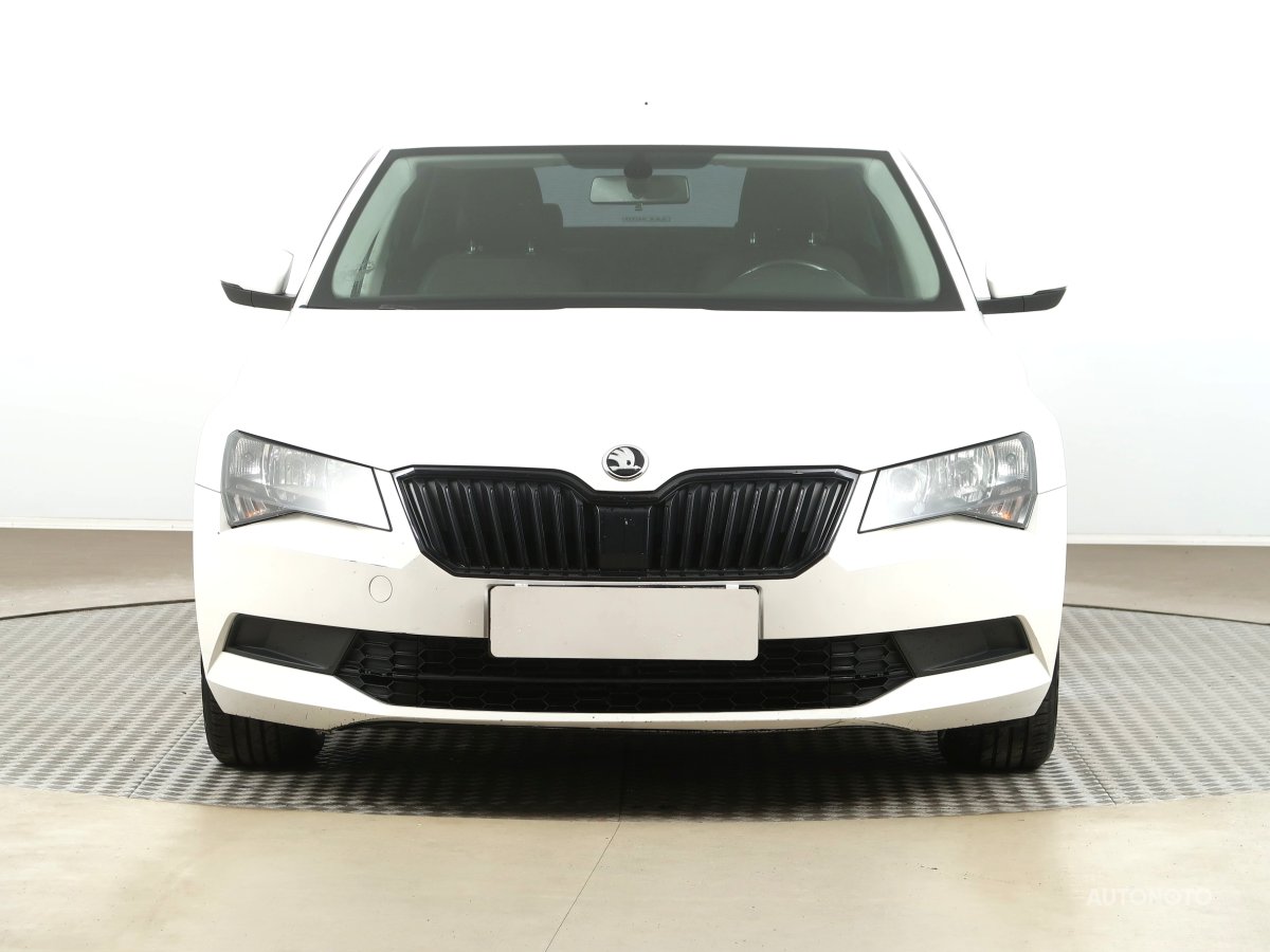 Škoda Superb, 2016 - pohled č. 2