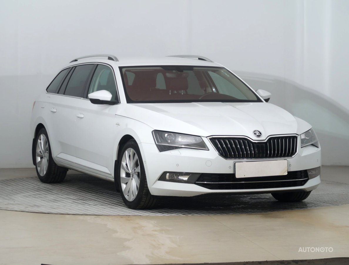 Škoda Superb, 2017 - celkový pohled