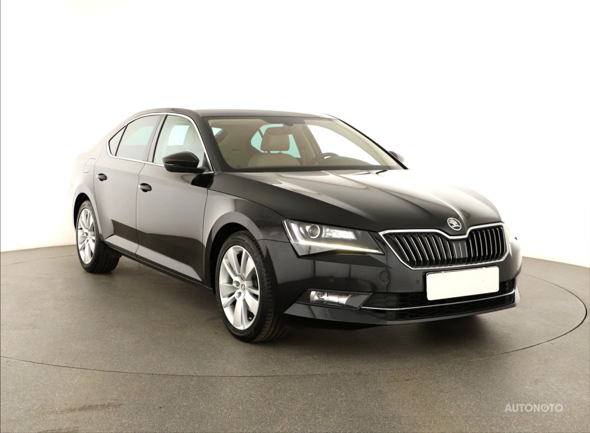 Škoda Superb, 2016 - celkový pohled