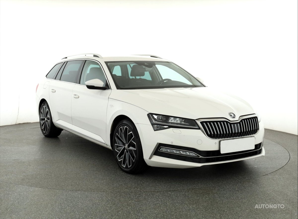 Škoda Superb, 2020 - celkový pohled