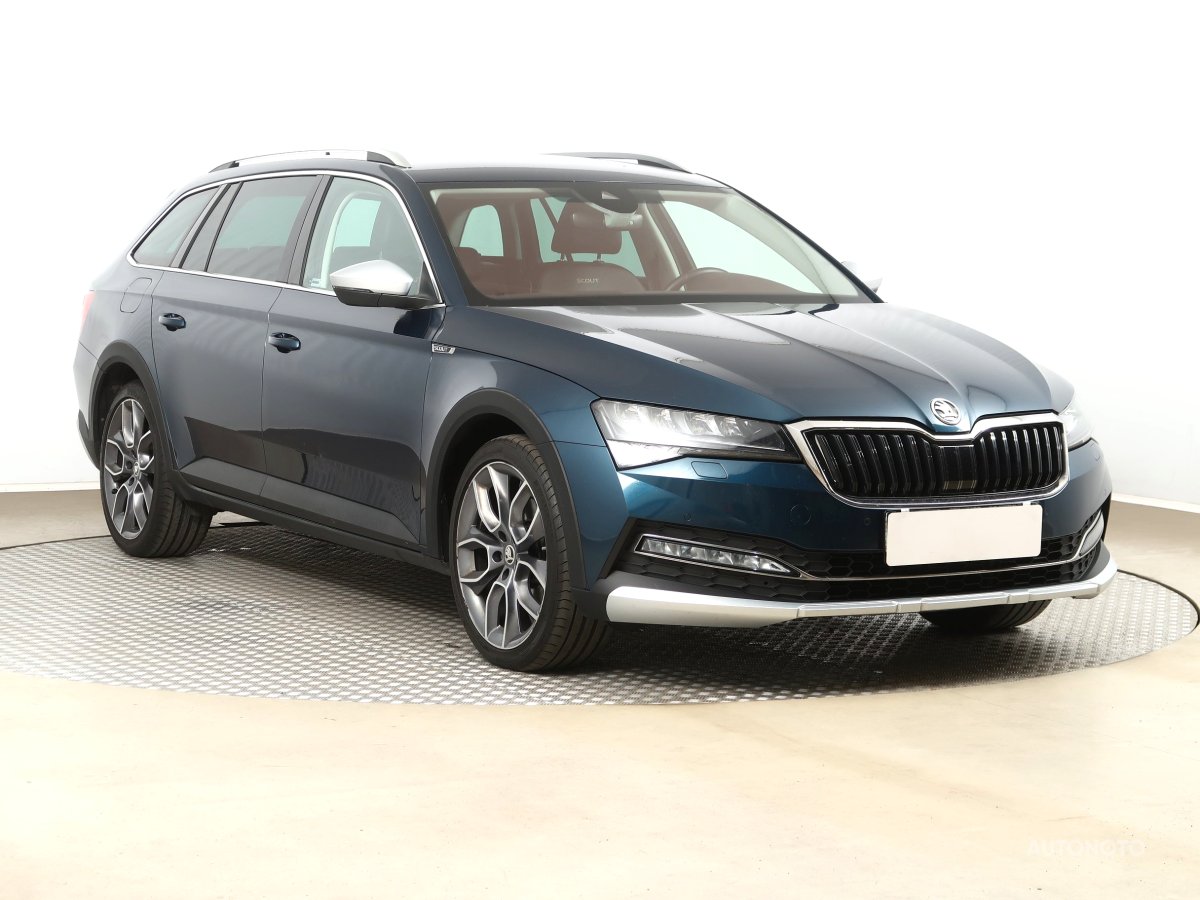 Škoda Superb, 2022 - celkový pohled