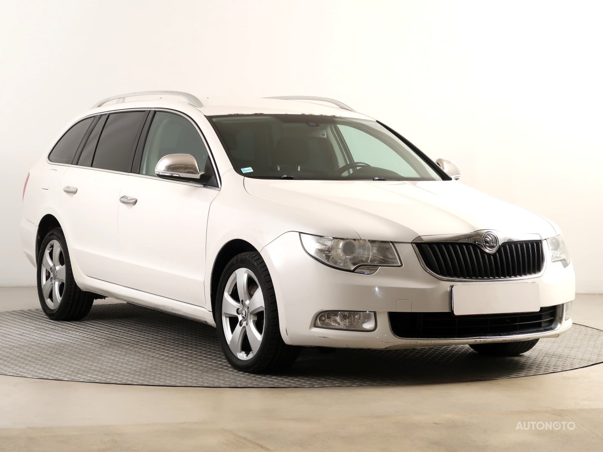Škoda Superb, 2010 - celkový pohled