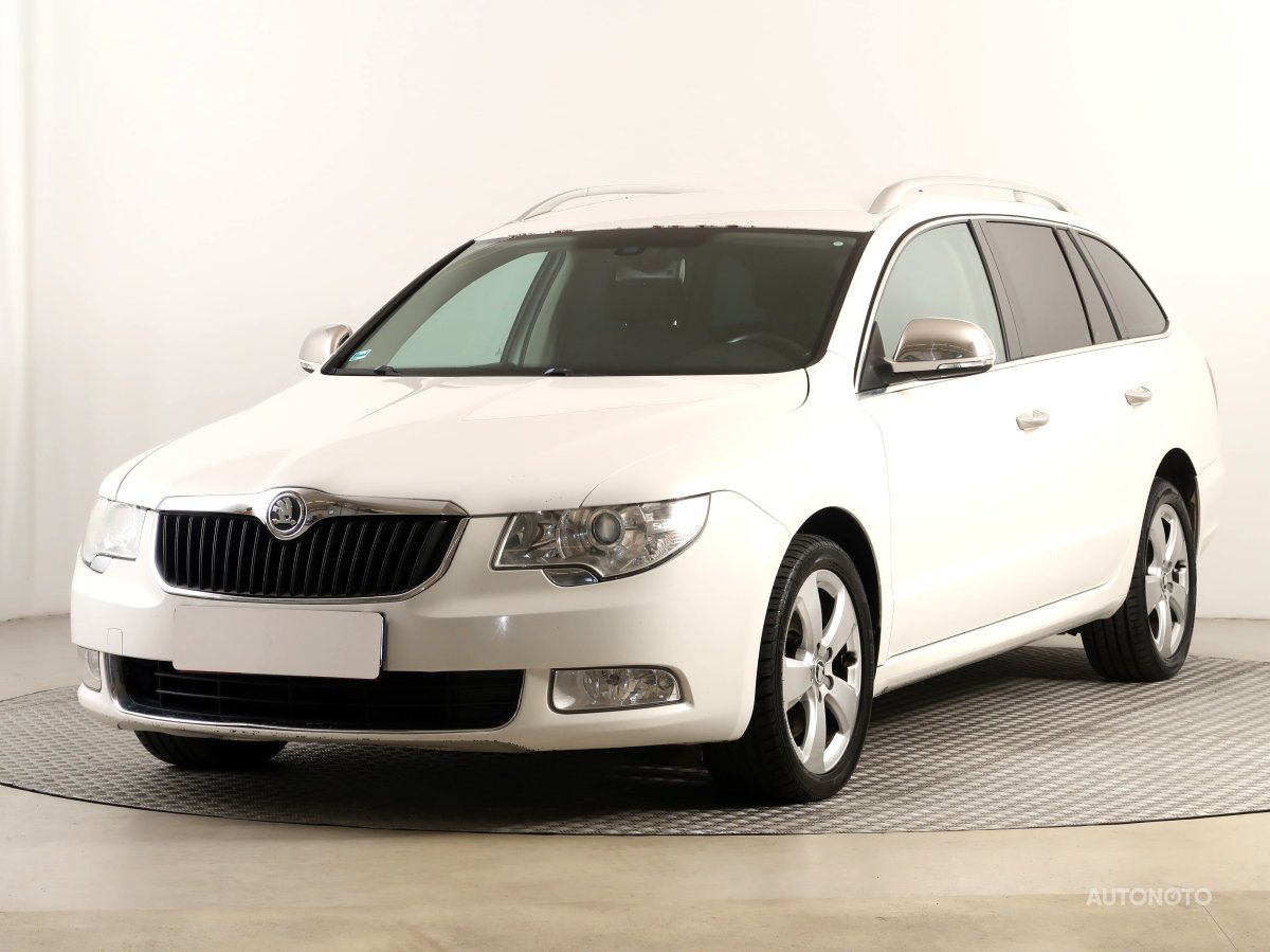 Škoda Superb, 2010 - pohled č. 3