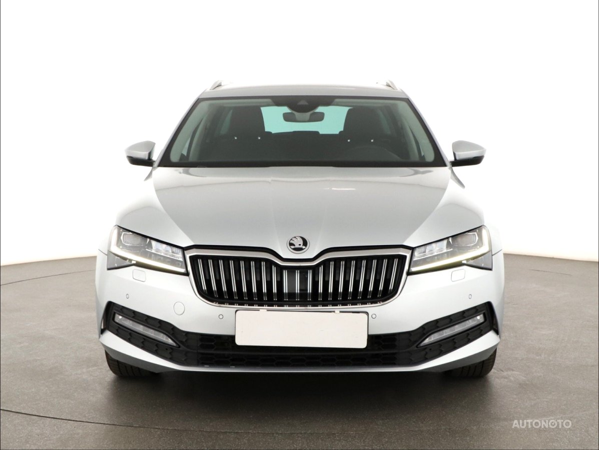 Škoda Superb, 2020 - pohled č. 2