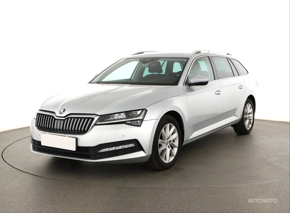 Škoda Superb, 2020 - pohled č. 3