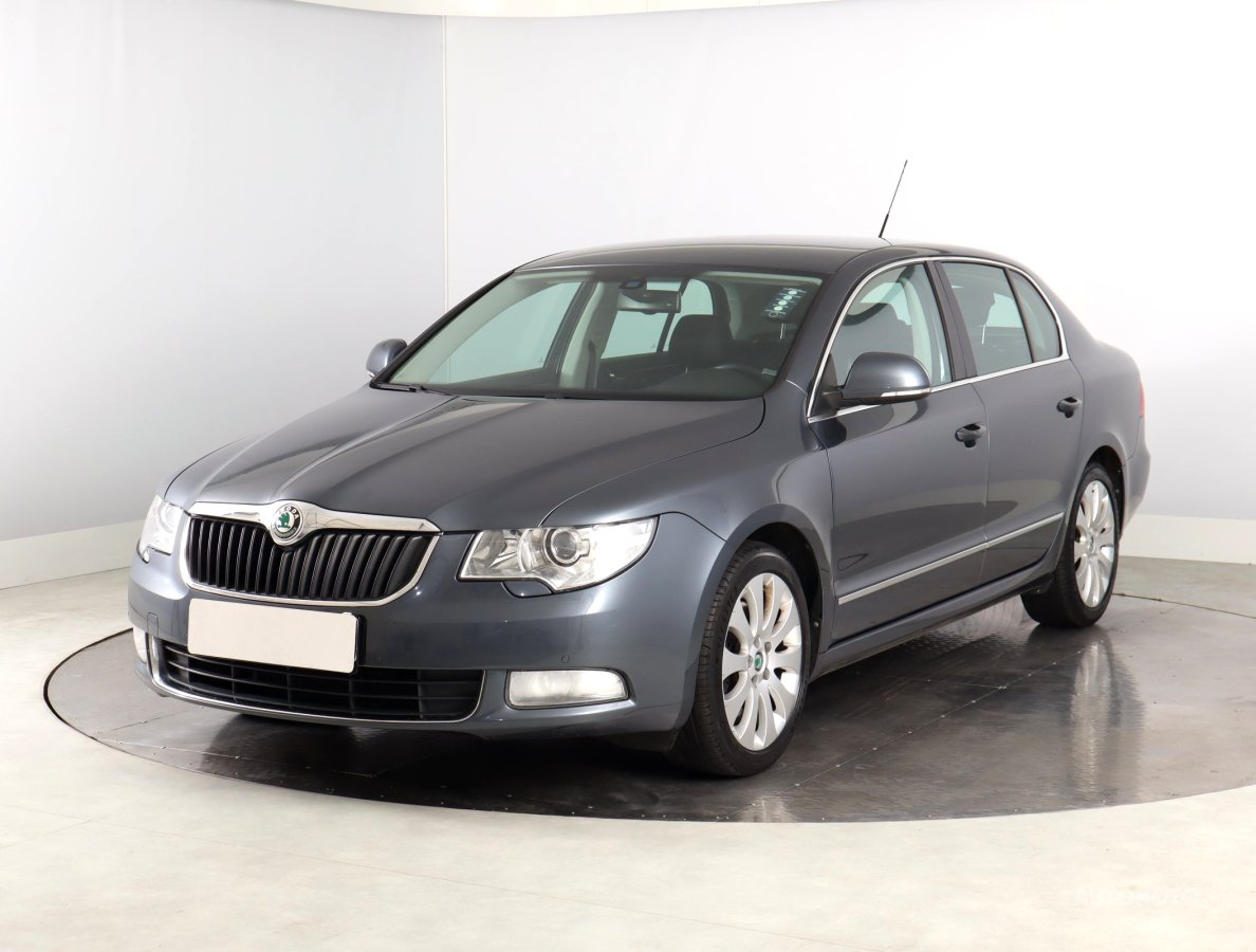 Škoda Superb, 2009 - pohled č. 3