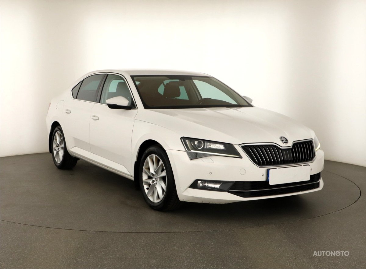 Škoda Superb, 2017 - celkový pohled