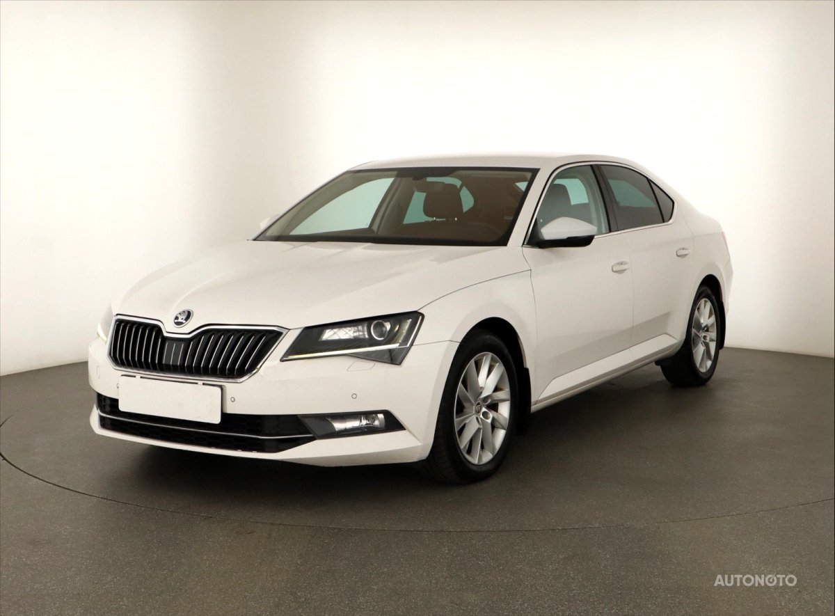 Škoda Superb, 2017 - pohled č. 3