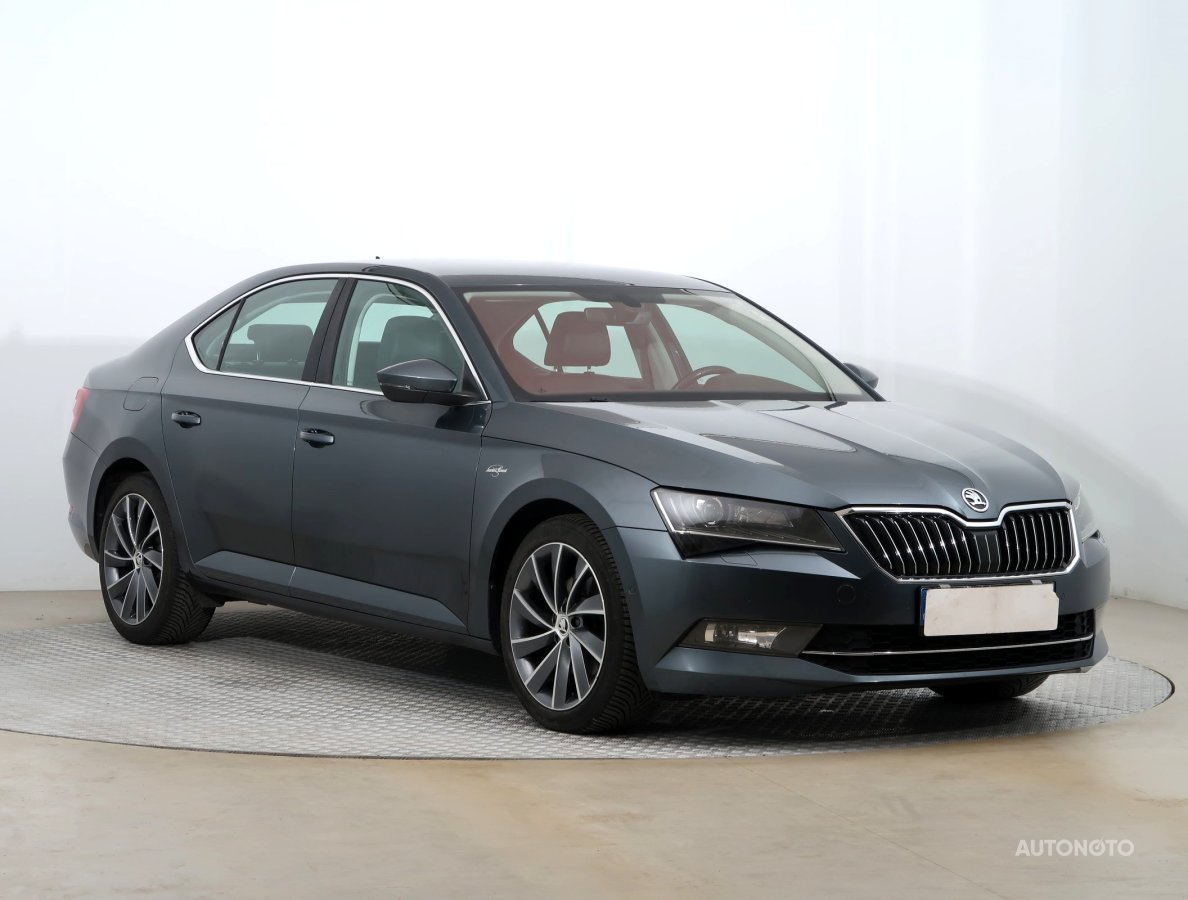 Škoda Superb, 2017 - celkový pohled