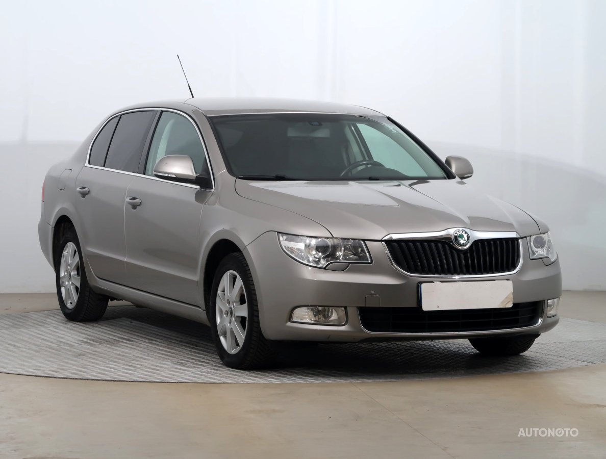 Škoda Superb, 2009 - celkový pohled
