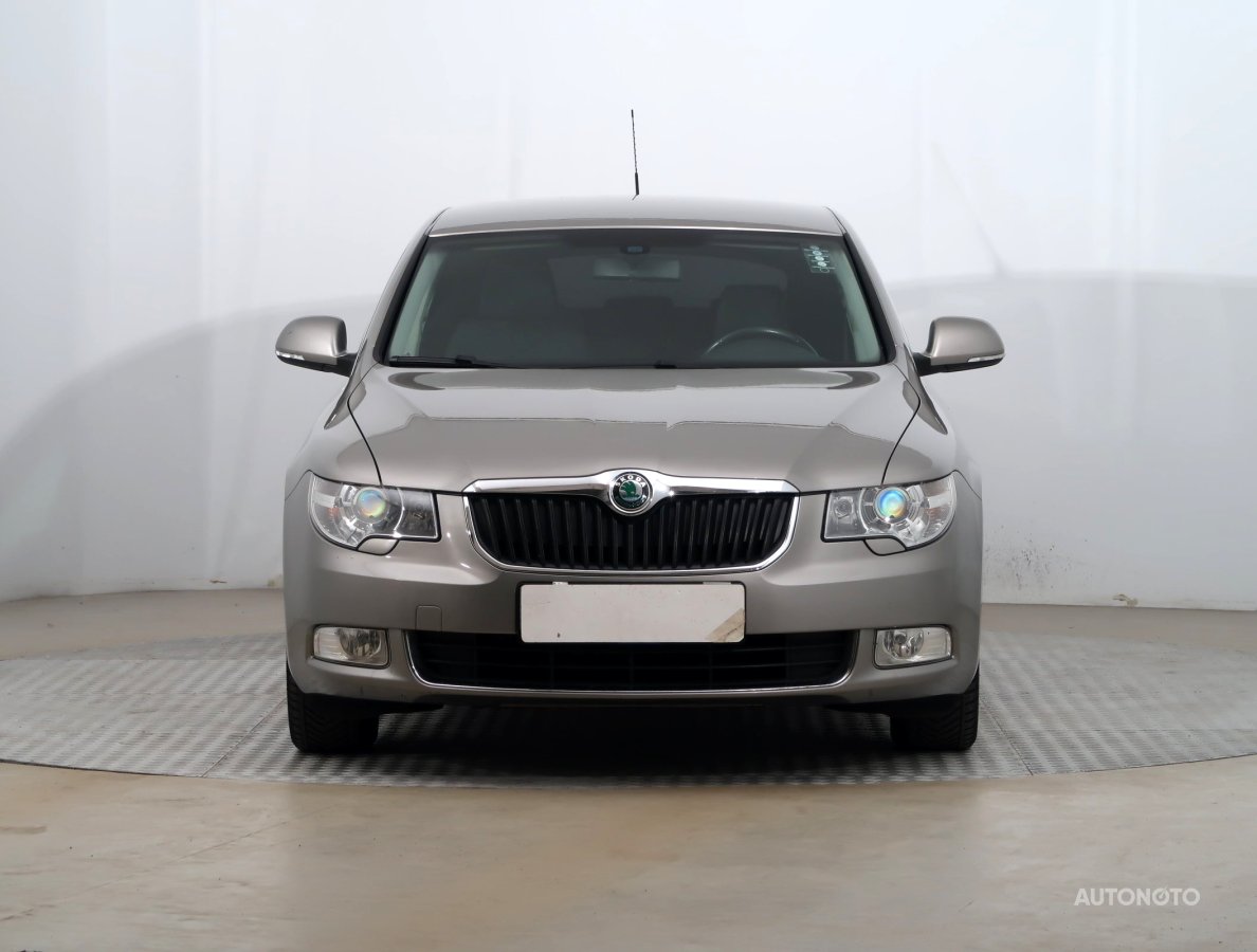 Škoda Superb, 2009 - pohled č. 2