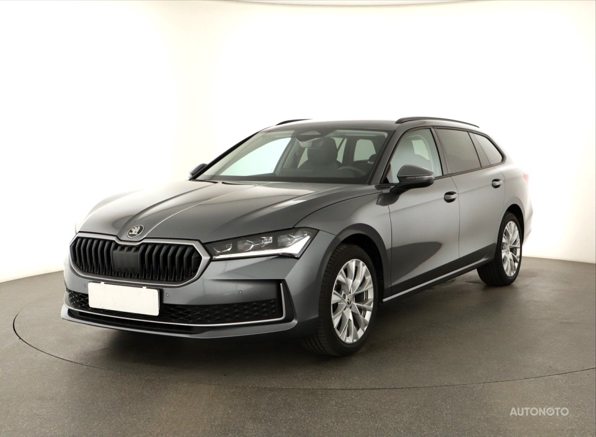 Škoda Superb, 2024 - pohled č. 3