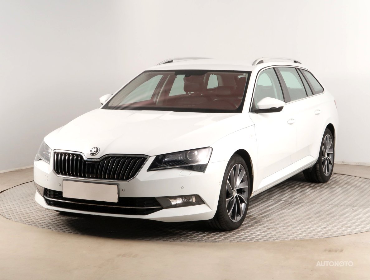 Škoda Superb, 2016 - pohled č. 3