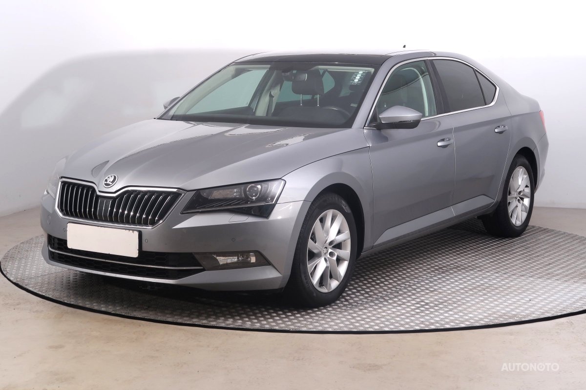 Škoda Superb, 2016 - pohled č. 3
