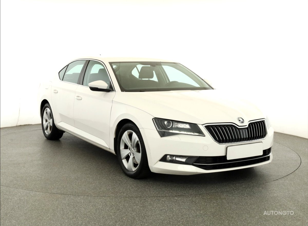 Škoda Superb, 2018 - celkový pohled