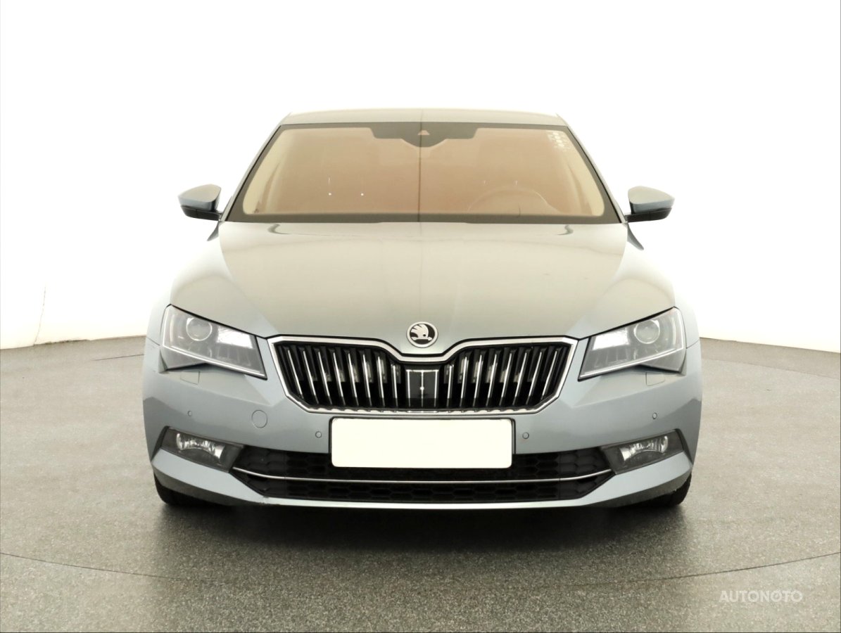 Škoda Superb, 2015 - pohled č. 2