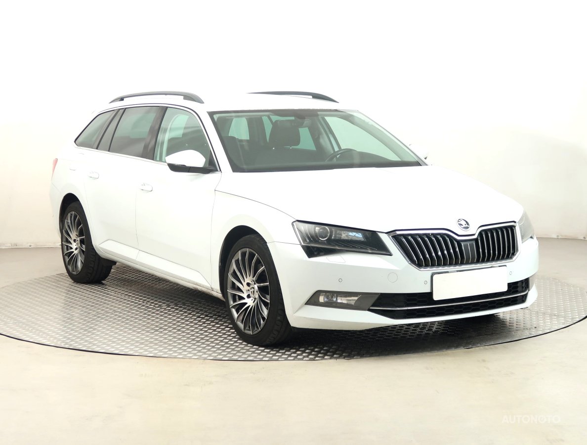 Škoda Superb, 2017 - celkový pohled